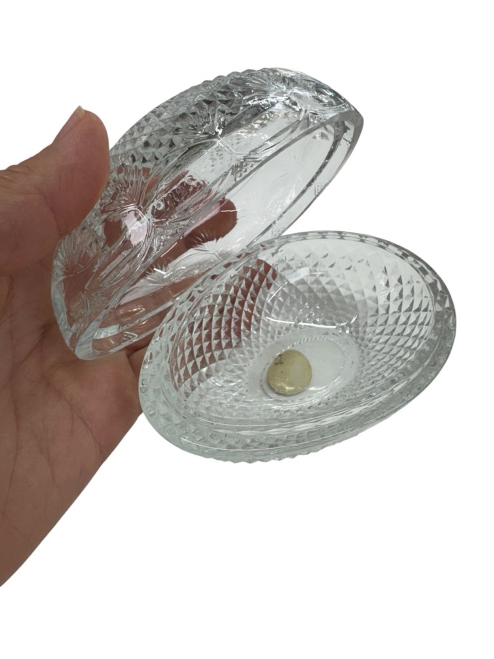 aTiara Exclusives by Fostoria Crystal Egg Trinket Dish Covered candy EASTER - Picture 3 of 10